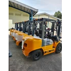 .diesel forklifts fueled by diesel fuel with super quality and official guarantee 1