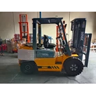 .diesel forklifts fueled by diesel fuel with super quality and official guarantee 5