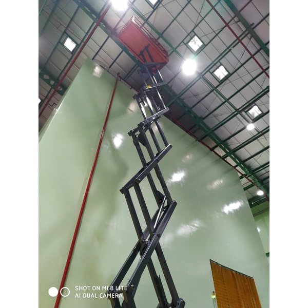 Scissor Lift Noblelift SC 16 H/E ( Platform Height 14 m Working Height 16 m)